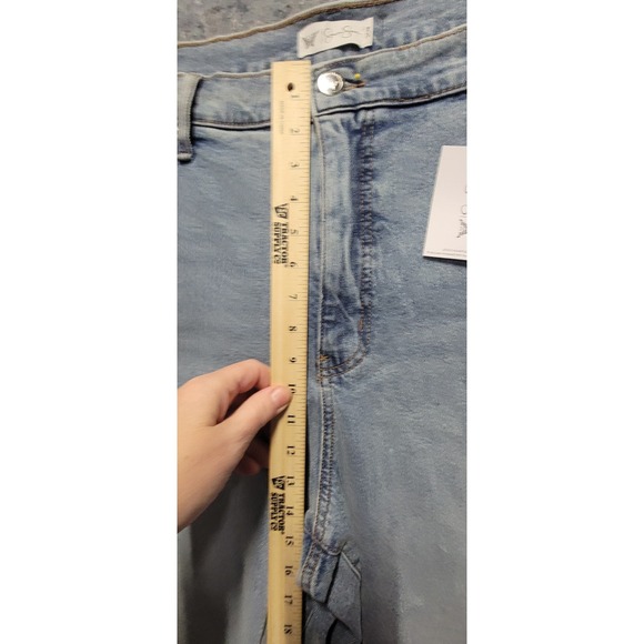 Jessica Simpson Women's Myrtle Barrel Leg Light wash Capri Jeans Size 20W - Picture 5 of 11